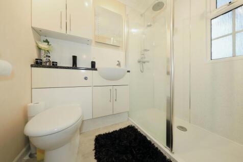 Ensuite Shower Room