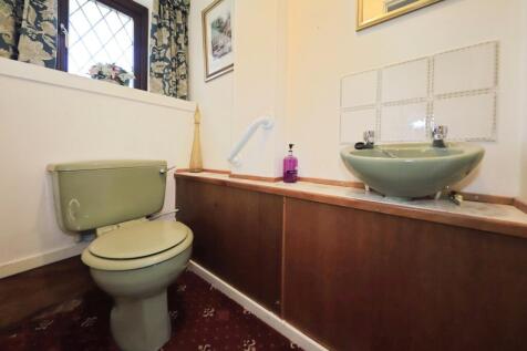 Bathroom W/C