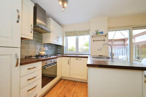 Fitted Kitchen
