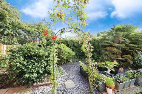 Side Garden Areas