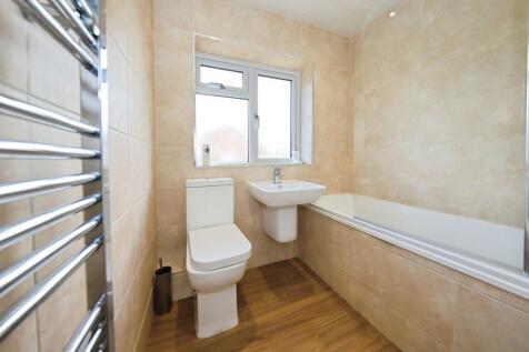 Main Bathroom W/C