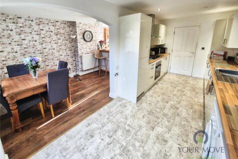 Kitchen/Kitchen Area