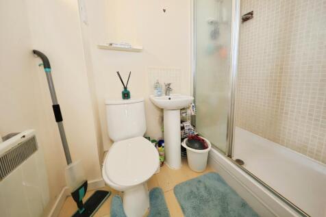 En-Suite Shower/W.C