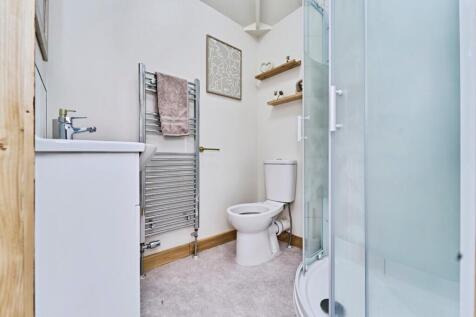 En-Suite Shower/W.C.