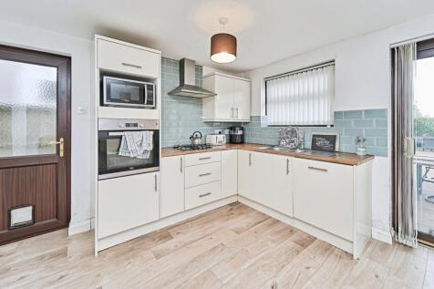 Kitchen/ Breakfast