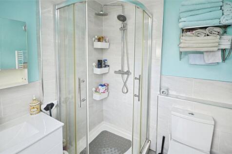 Shower/ W.C.