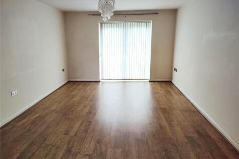 Living Room/Dining