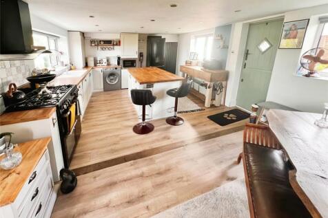 Kitchen/Family Room