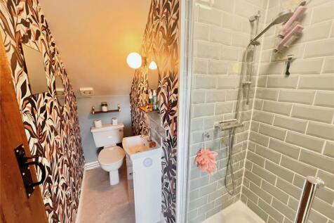 En Suite Shower