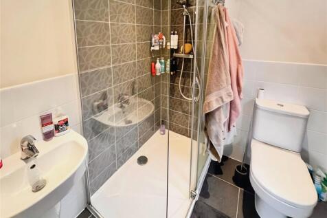 En Suite Shower