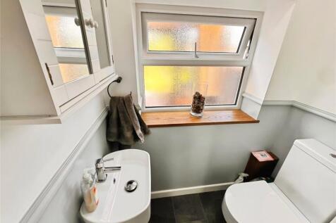 Cloakroom Wc