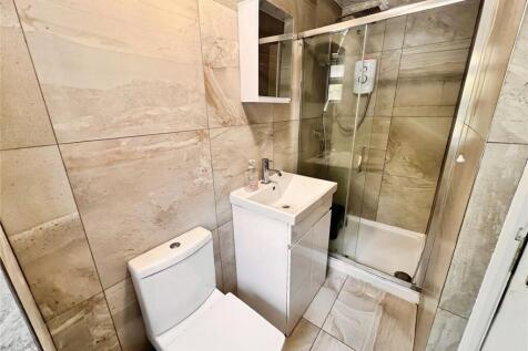 Shower Room WC