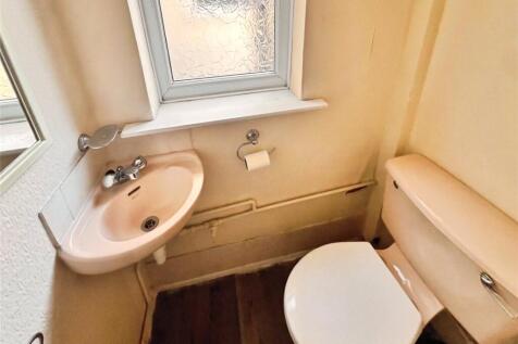 Cloakroom WC