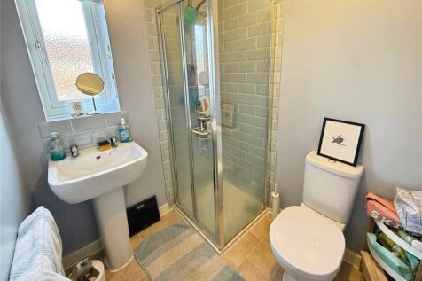 Ensuite Shower Room