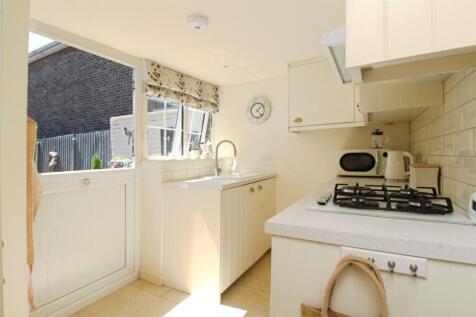 Annexe/ Guest House