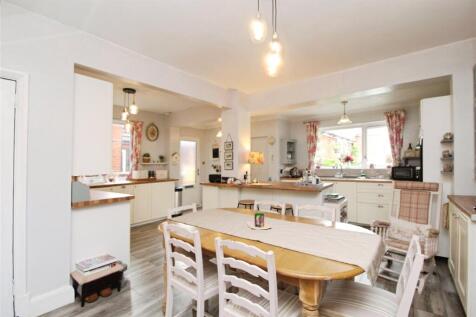 Kitchen/ Diner