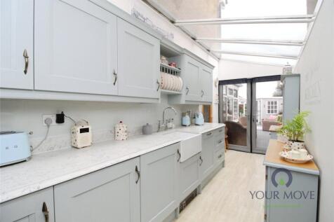 Second Kitchen