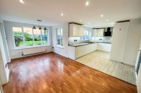 Kitchen/Living/Diner