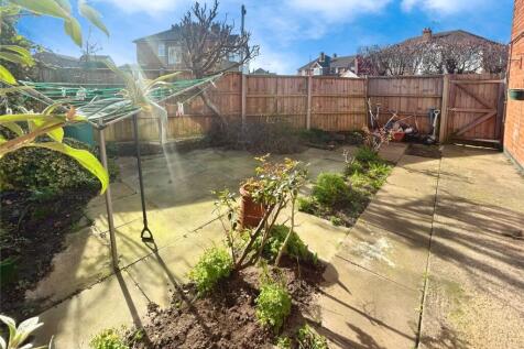 Raer Garden