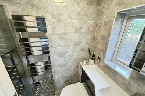 Ensuite Shower Room