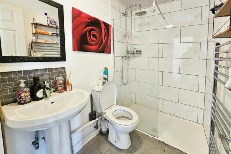 Bedroom 3 En-Suite