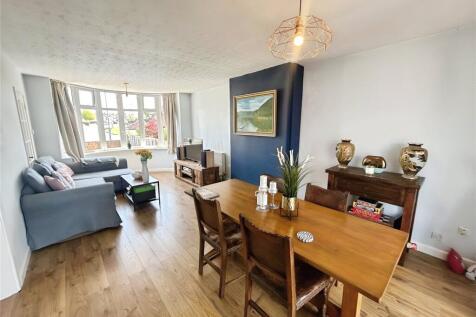Lounge and Diner