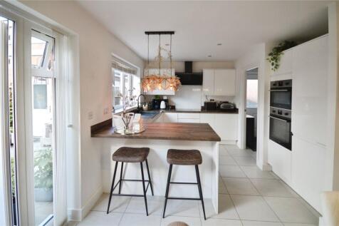 Kitchen/Dinin Room