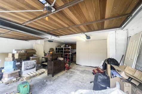 Double Garage