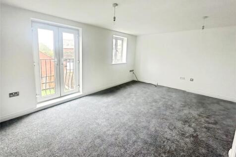Lounge/Bedroom Four