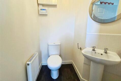 Cloakroom/Wc