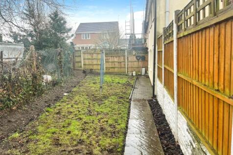 Front Garden No 09
