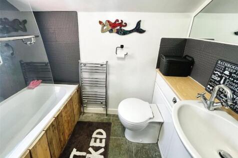 Bathroom  No. 12