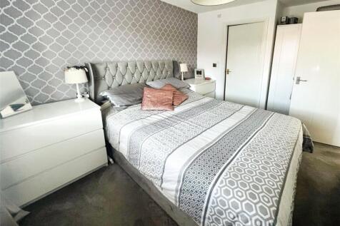Bedroom One No. 04