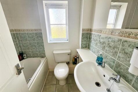 Bathroom No. 16
