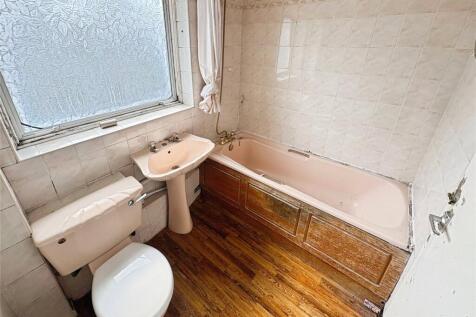 Bathroom No. 10