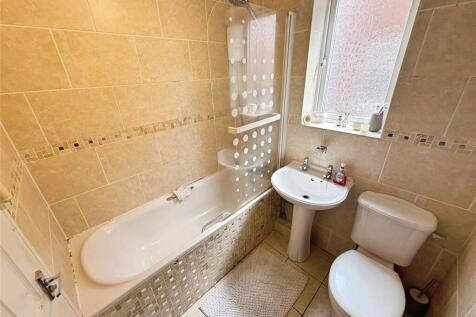 Bathroom No. 05