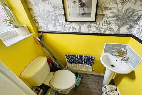 Cloakroom  No. 12