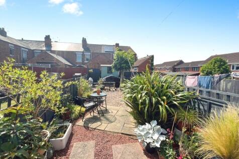 Rear Garden No. 06