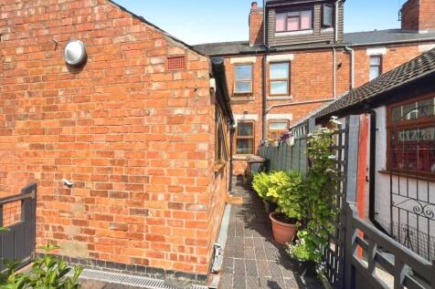 Outside No. 19