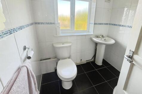 Shower Room No. 07