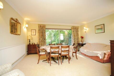 Dining Area No: 04