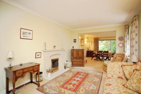 Lounge No: 13