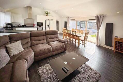Lounge No: 10