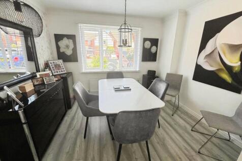 Diningroom No. 04