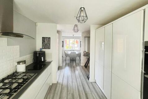 Kitchen No. 27