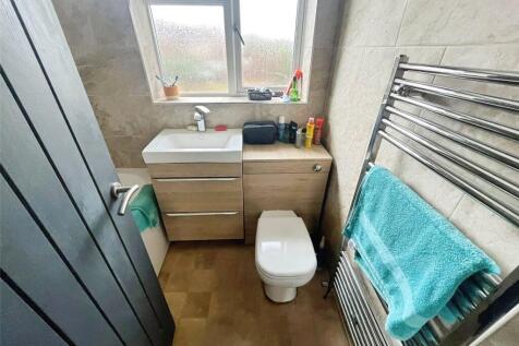 Bathroom No. 10