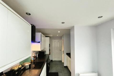 Kitchen No. 06