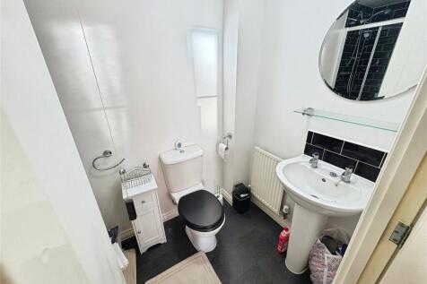 En-Suite No. 15