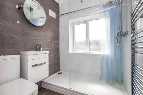 Shower Room  No. 08