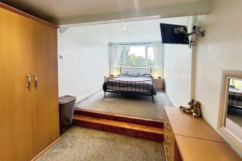 Bedroom No. 15